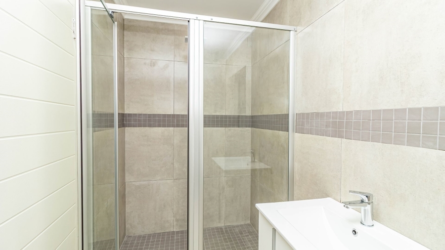 3 Bedroom Property for Sale in Fraaiuitsig Western Cape